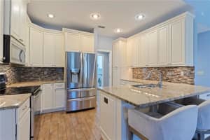1141 Darlington Oak Dr NE, St. Petersburg, FL 33703, Sold 03/02/23