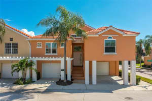 19 CRESCENT PL S, ST PETERSBURG, FL 33711 Sold 04/04/23