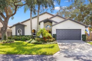720 WHITE SAND DR NE, ST PETERSBURG, FL 33703 Sold 11/29/22