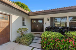 4425 46TH AVE S, ST PETERSBURG, FL 33711 Sold 11/04/22