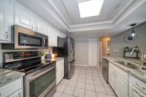 6761 SANDWATER TRL N, PINELLAS PARK, FL 33781 Sold 12/21/22