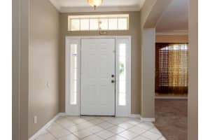 13817 EAGLES GLEN CT, ORLANDO, FL 32837 Sold 04/28/23