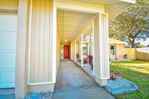 6506 SEAFAIRER DR, TAMPA, FL 33615 Sold 11/29/22