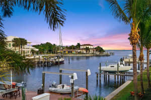 1931 KENTUCKY AVE NE, ST PETERSBURG, FL 33703 Sold 01/12/23
