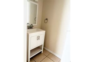 3215 PINE CONE CIR, CLEARWATER, FL 33760 Sold 12/16/22