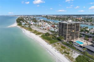 7650 Bayshore Dr, Treasure Island, FL 33706, Sold 12/15/22