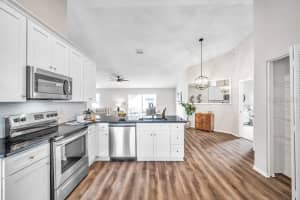 814 SAND RIDGE DRIVE, VALRICO, FL 33594 Sold 02/27/23