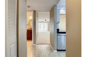 95 Promenade Dr, Dunedin, FL 34698, Sold 11/17/22
