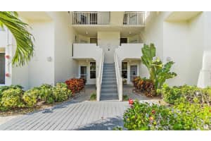 5281 ISLA KEY BLVD S #203, ST PETERSBURG, FL 33715 Sold 03/03/23