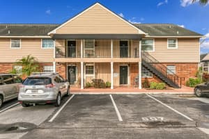 200 Country Club Dr, Largo, FL 33771, Sold 12/30/22