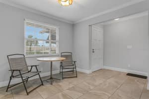 200 Country Club Dr, Largo, FL 33771, Sold 12/30/22