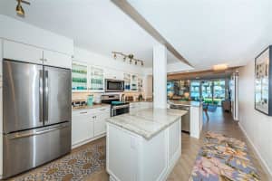 5901 BAHIA DEL MAR CIR #122, ST PETERSBURG, FL 33715 - MLS#MFRU8181105