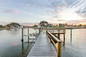 3836 42ND AVE S, ST PETERSBURG, FL 33711 Sold 03/13/23