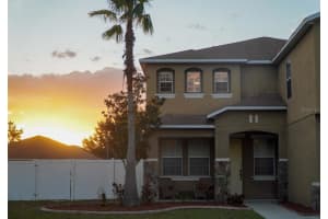 13601 BOTANY BAY CT, RIVERVIEW, FL 33569 Sold 05/12/23