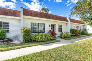 13830 MISSION OAKS BLVD #13830, SEMINOLE, FL 33776 Sold 12/12/22