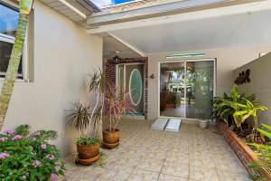 573 BOCA CIEGA POINT BLVD N, ST PETERSBURG, FL 33708 Sold 07/06/23
