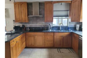 605 TANGERINE DR, OLDSMAR, FL 34677 Sold 01/20/23