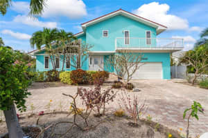 2992 E VINA DEL MAR BLVD, ST PETE BEACH, FL 33706 Sold 04/27/23