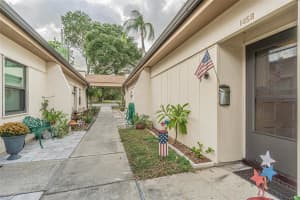 1458 MISSION DR W #23-E, CLEARWATER, FL 33759 Sold 04/11/23