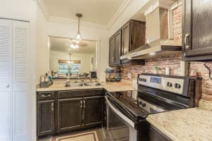 1458 MISSION DR W #23-E, CLEARWATER, FL 33759 Sold 04/11/23