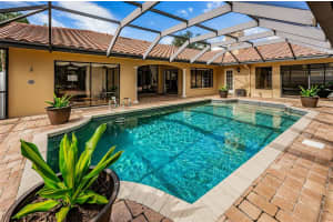 2393 PARKSTREAM AVE, CLEARWATER, FL 33759 Sold 01/06/23