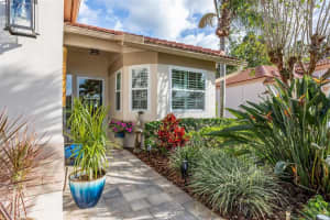 1179 DARTFORD DR, TARPON SPRINGS, FL 34688 Sold 01/31/23