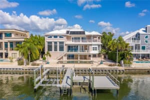 6124 KIPPS COLONY DR W, GULFPORT, FL 33707 Sold 12/13/22