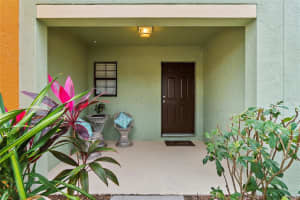 2608 EDGEWATER FALLS DR, BRANDON, FL 33511 Sold 12/21/22