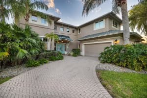 1198 GASPARILLA DR NE, ST PETERSBURG, FL 33702 Sold 03/10/23