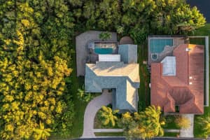 1198 GASPARILLA DR NE, ST PETERSBURG, FL 33702 Sold 03/10/23