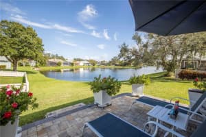 868 GLADES CT NE, ST PETERSBURG, FL 33702 Sold 03/13/23