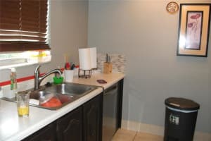 2699 SEVILLE BLVD #405, CLEARWATER, FL 33764 Sold 12/05/22