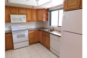 2522 OAKLEAF LN #29B, CLEARWATER, FL 33763 Sold 01/18/23