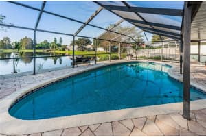 636 Quintana Pl NE, St. Petersburg, FL 33703, Sold 03/27/23