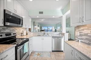 6265 SUN BLVD #315, ST PETERSBURG, FL 33715 Sold 01/12/23