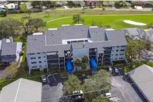 9200 PARK BLVD #205, SEMINOLE, FL 33777 Sold 12/21/22