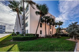7645 SUN ISLAND DR S #408, SOUTH PASADENA, FL 33707 Sold 03/31/23