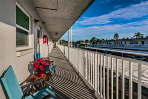 5356 81ST ST N #20, ST PETERSBURG, FL 33709 Sold 02/28/23