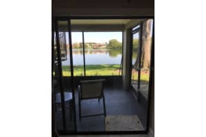 735 S VILLAGE DR N #108, ST PETERSBURG, FL 33716 Sold 01/17/23