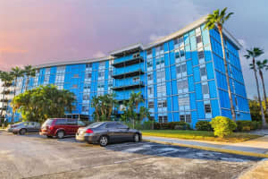 3315 58TH AVE S #115, ST PETERSBURG, FL 33712 Sold 05/23/23