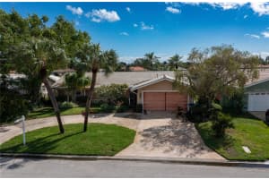 1984 MASSACHUSETTS AVE NE, ST PETERSBURG, FL 33703 Sold 02/08/23