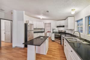 3773 PIONEER TRAILS BLVD E, LAKELAND, FL 33810 Sold 01/13/23