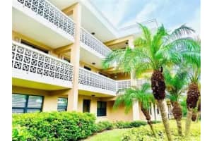 5090 BAY ST NE #224, ST PETERSBURG, FL 33703 Sold 01/25/23