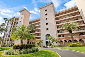 4750 DOLPHIN CAY LN S #209, ST PETERSBURG, FL 33711 Sold 04/13/23