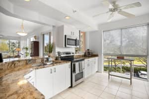4750 DOLPHIN CAY LN S #209, ST PETERSBURG, FL 33711 Sold 04/13/23