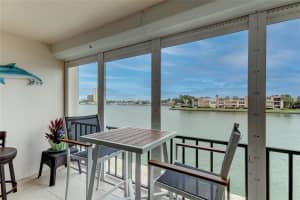 7645 Sun Island Dr S, South Pasadena, FL 33707, Sold 02/21/23