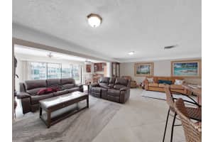 1996 IOWA AVE NE, ST PETERSBURG, FL 33703 Sold 02/17/23