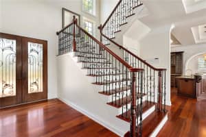 4987 59TH AVE S, ST PETERSBURG, FL 33715 Sold 02/09/23