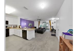 9738 HOUND CHASE DR, GIBSONTON, FL 33534 Sold 04/26/23