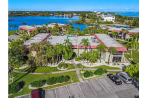 1003 S BAYSHORE BLVD #103, SAFETY HARBOR, FL 34695 Sold 04/13/23